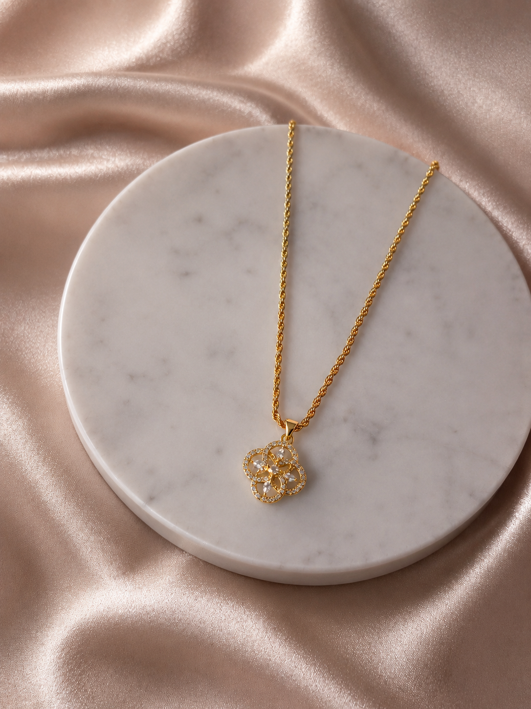 Collar Fleur